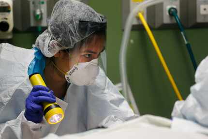 Nurse Bianca Castillo investigates a patient’s critically low oxygen level.