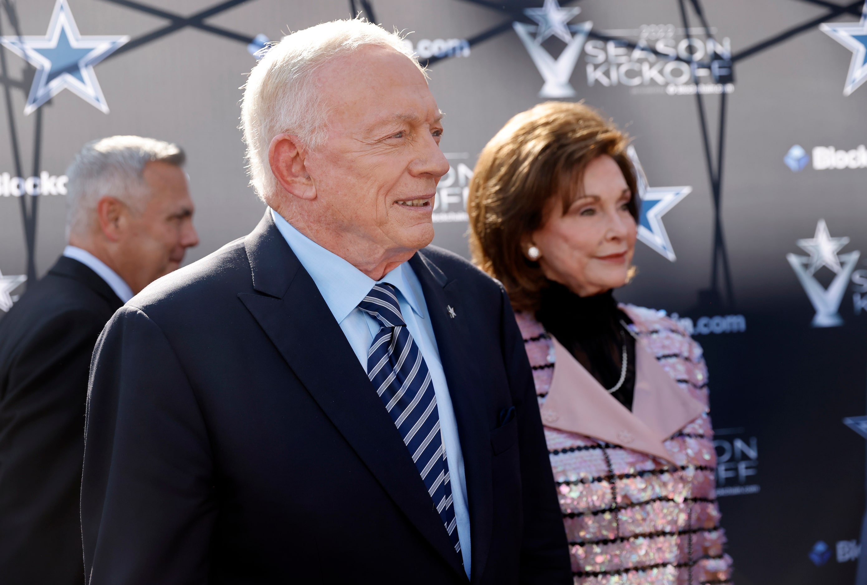 Dallas Cowboys owner Jerry Jones and his wife Gene arrive to the Dallas Cowboys Season...