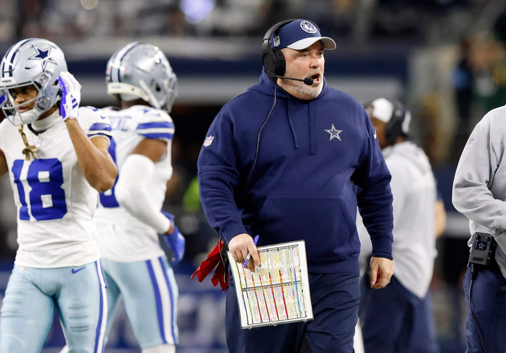 Dallas Cowboys coach Mike McCarthy returning for fifth season