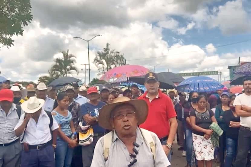 Manifestantes se han congregado en las calles de Altamirano, Chiapas desde agosto por un...