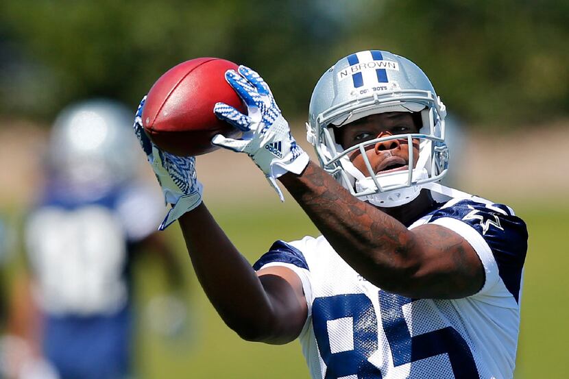 Dallas Cowboys rookie receiver Noah Brown (85) of Ohio State catches a pass during organized...