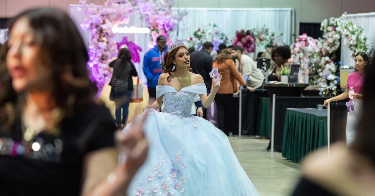 The Quinceanera Business  Bloomberg Media Distribution
