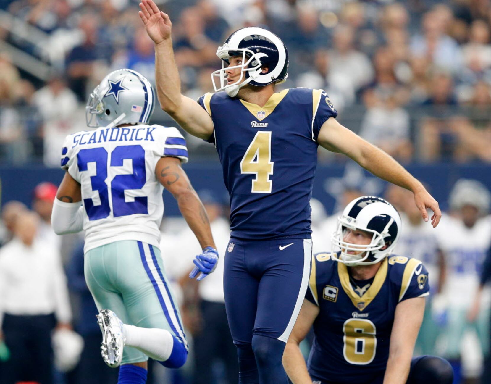 Rams kicker Greg Zuerlein out for the season with herniated disc