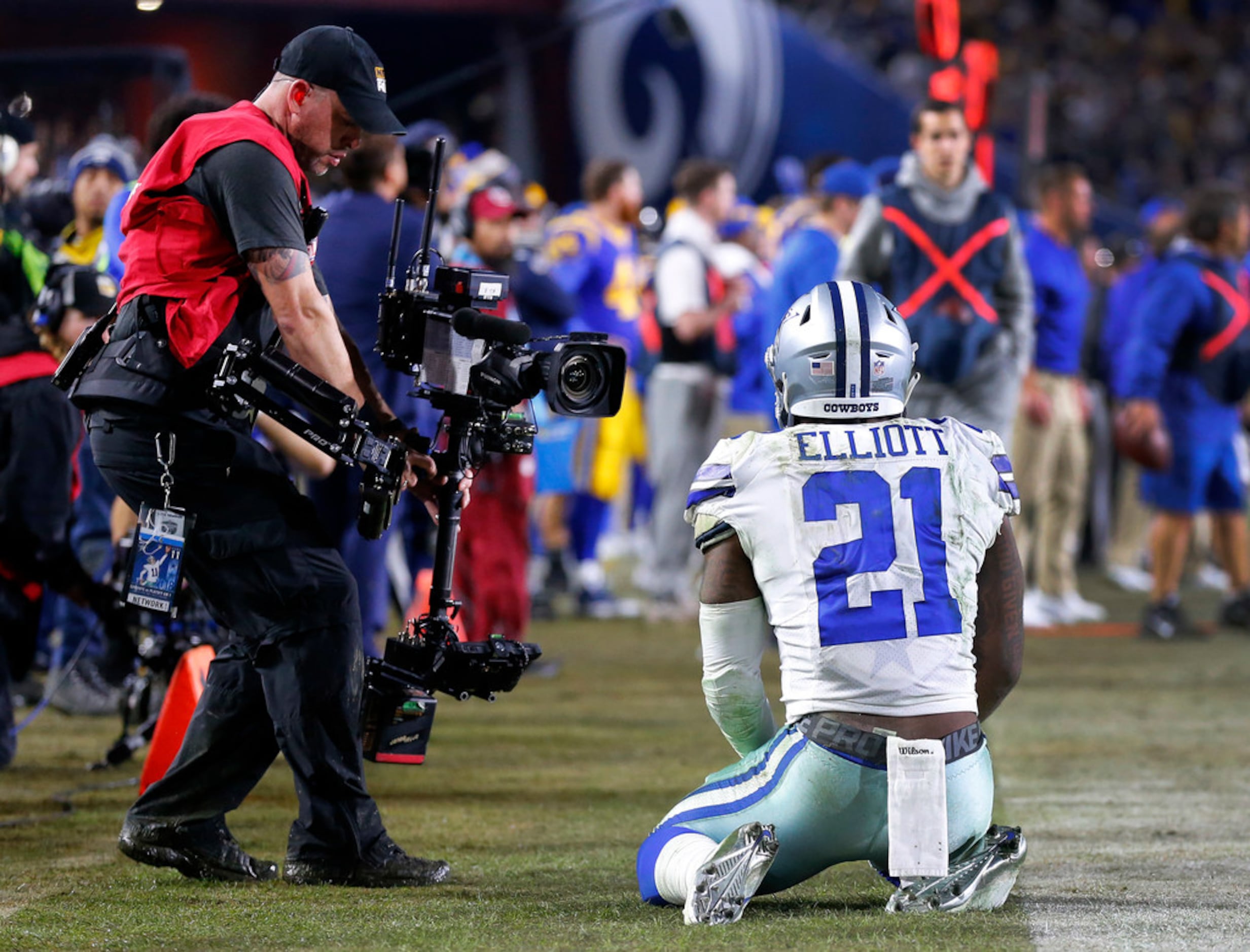 Ndamukong Suh's stop vs. Ezekiel Elliott gets Rams to NFC Championship 