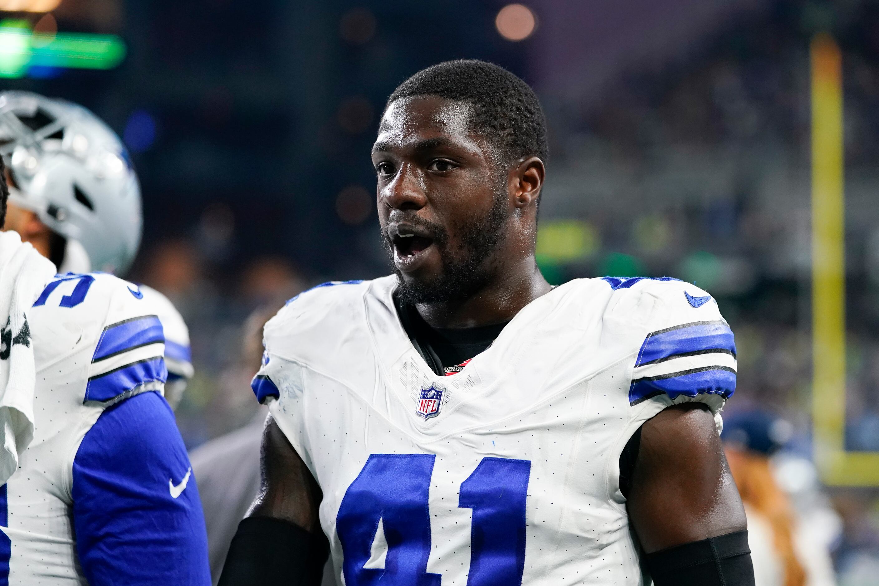 How Dallas Cowboys Safeties Juanyeh Thomas and Markquese Bell Have