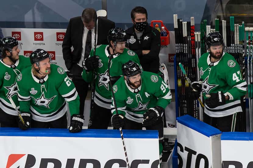 Tyler Seguin (91) of the Dallas Stars celebrates a goal on the bench against the Tampa Bay...