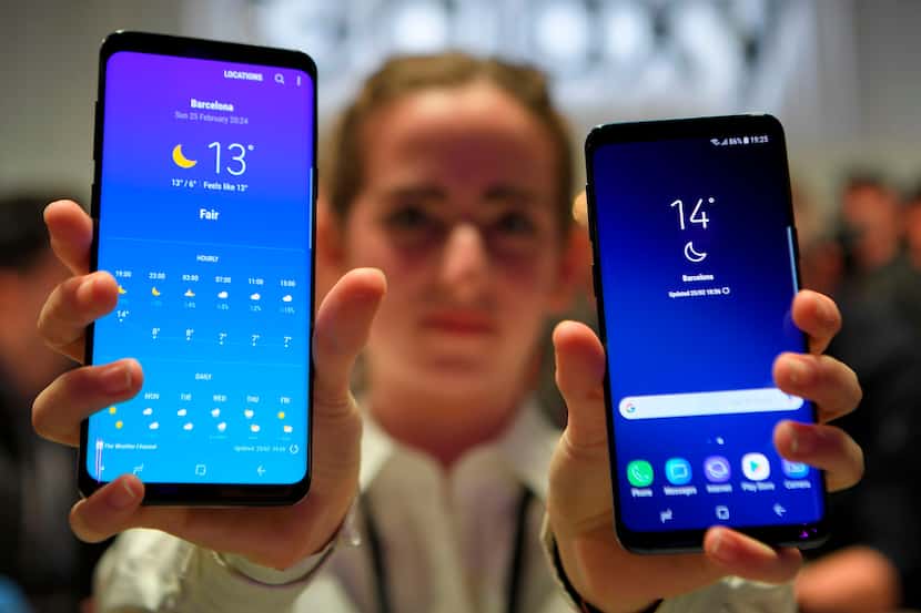 Samsung's Galaxy S9 Plus, left, and Galaxy S9.