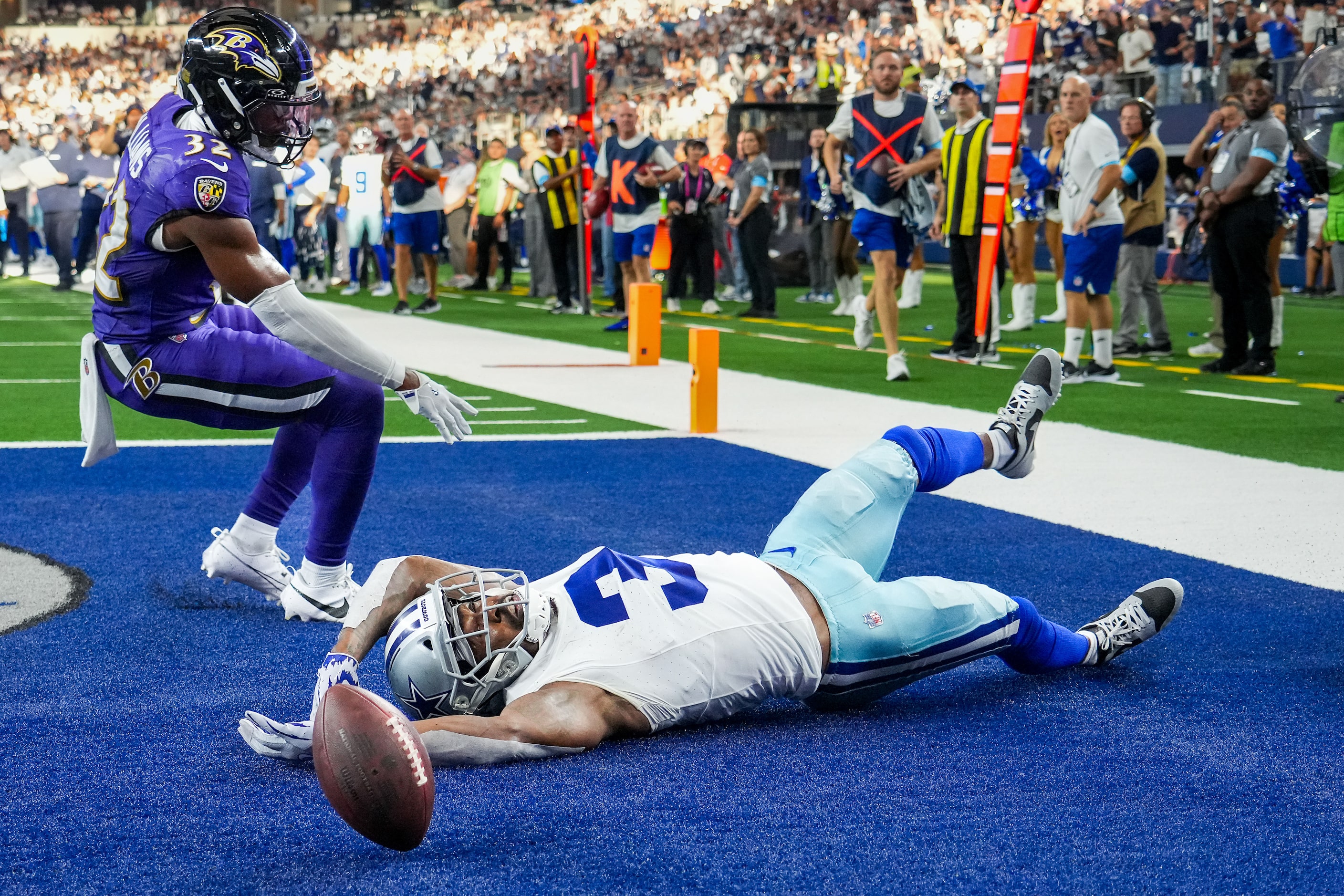 Dallas Cowboys wide receiver Brandin Cooks (3) can’t come down with a catch in the end zone...