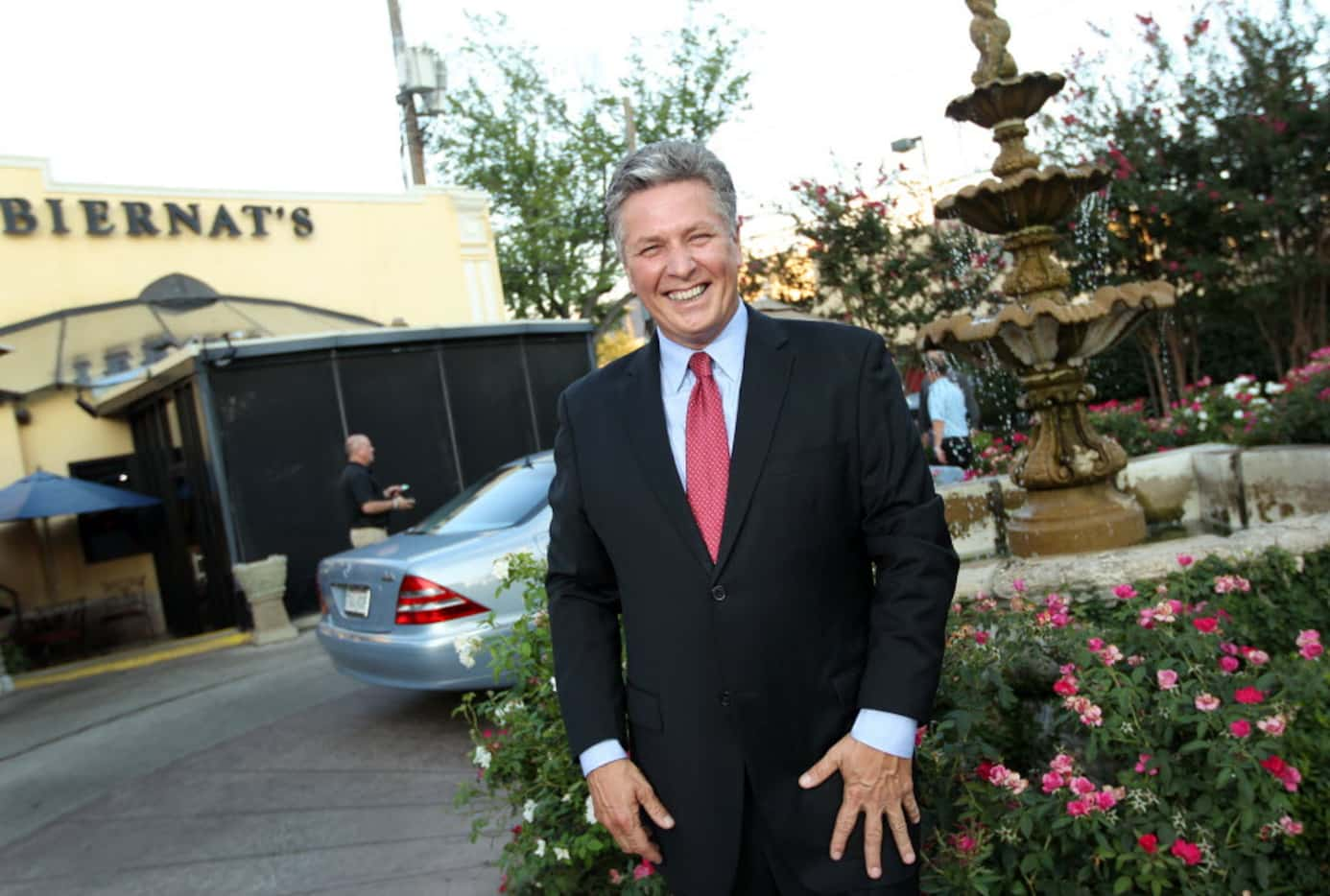 Al Biernat outside his eponymous restaurant on Oak Lawn Avenue in Dallas.