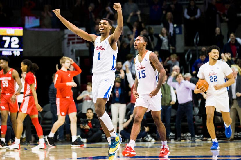 Southern Methodist Mustangs forward Feron Hunt (1) celebrates after a 73-72 win over the...