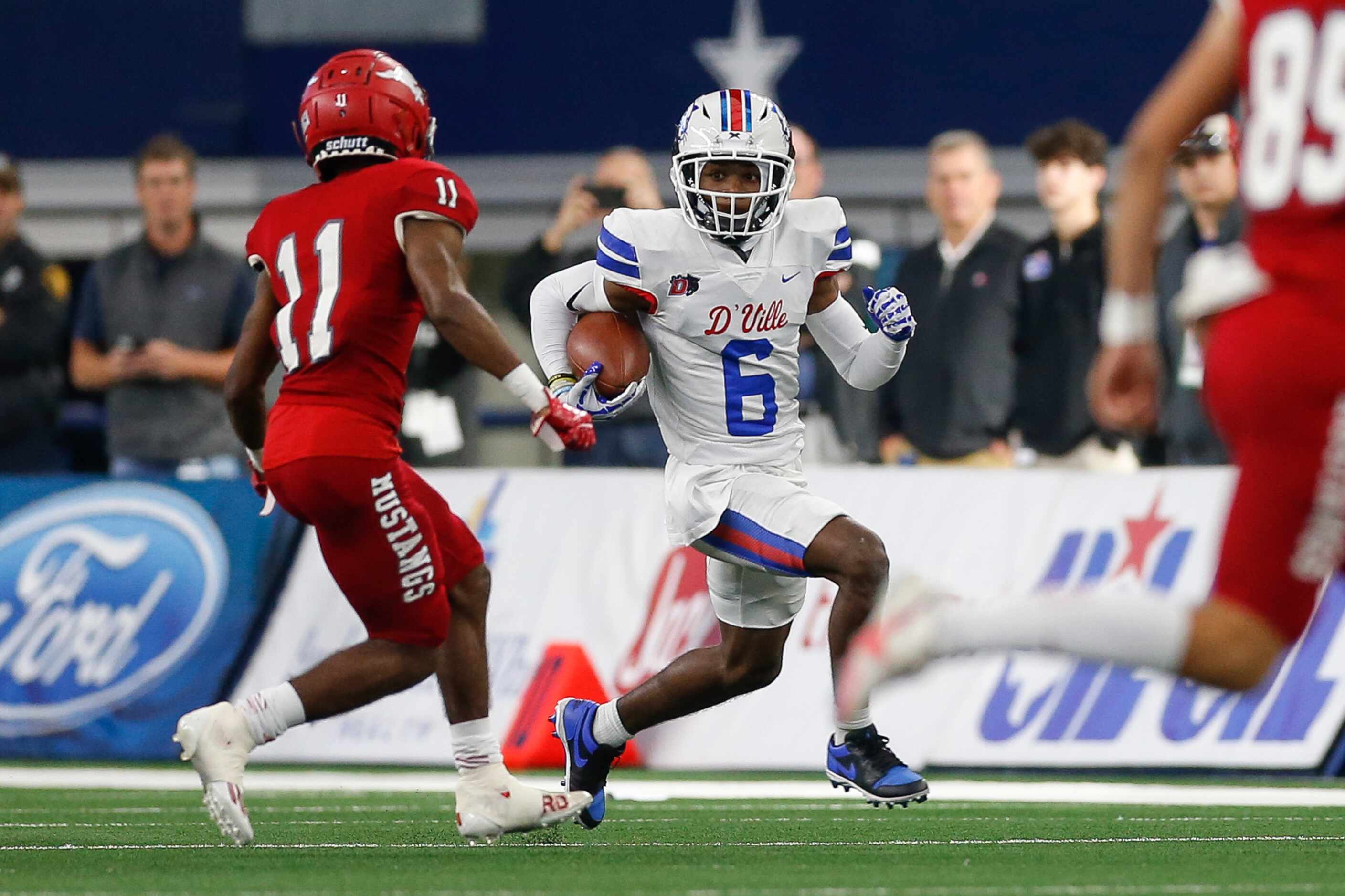 Duncanville defensive back Da'Myrion Coleman (6) runs past Galena Park North Shore wide...