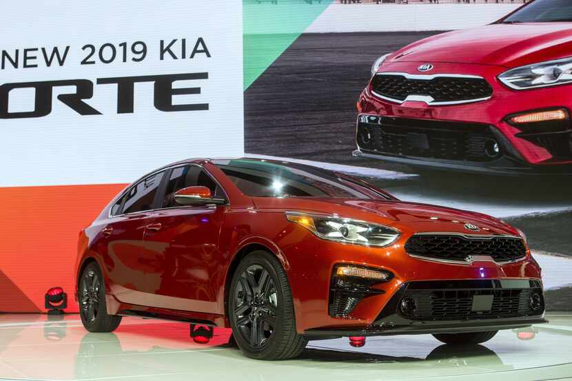 El auto Kia Forte 2019 fue presentado en el North American International Auto Show en...