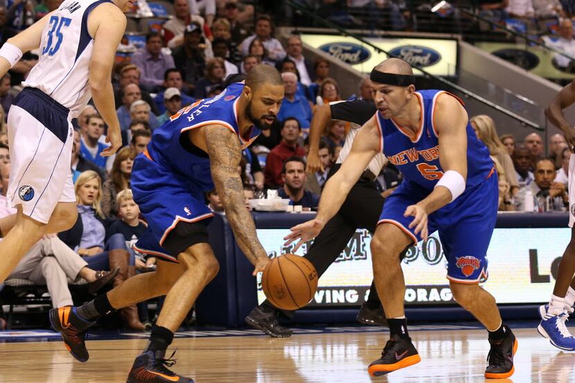 Nov 21, 2012; Dallas, TX, USA; New York Knicks center Tyson Chandler (6) and guard Jason...