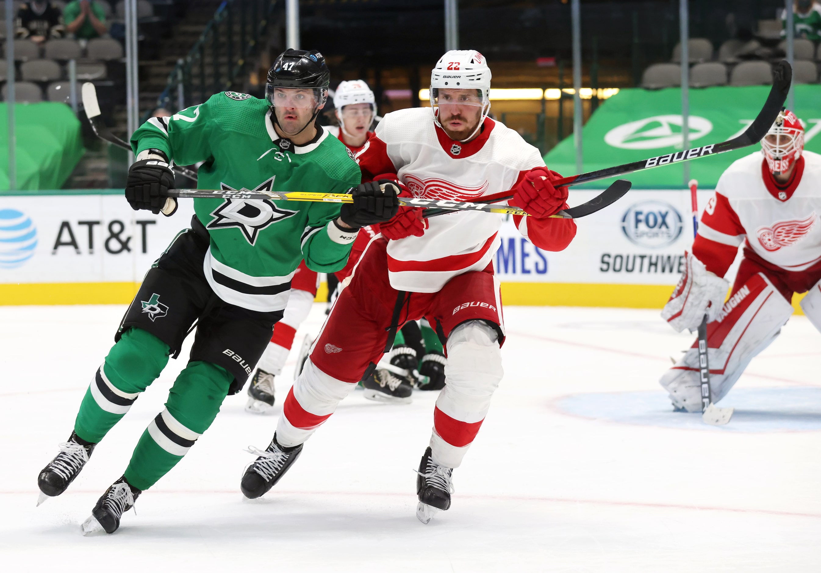 Dallas Stars right wing Alexander Radulov (47) and Detroit Red Wings defenseman Patrik...