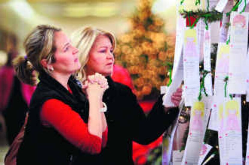  Candice Fidler of Dallas (left) and her mother, Julie McLaughlin of Tulsa, Okla., had many...