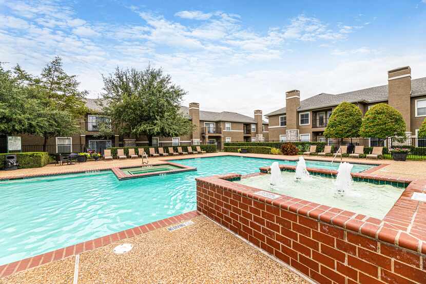 The Stewart Creek apartments in Frisco sold to a Lubbock investor.