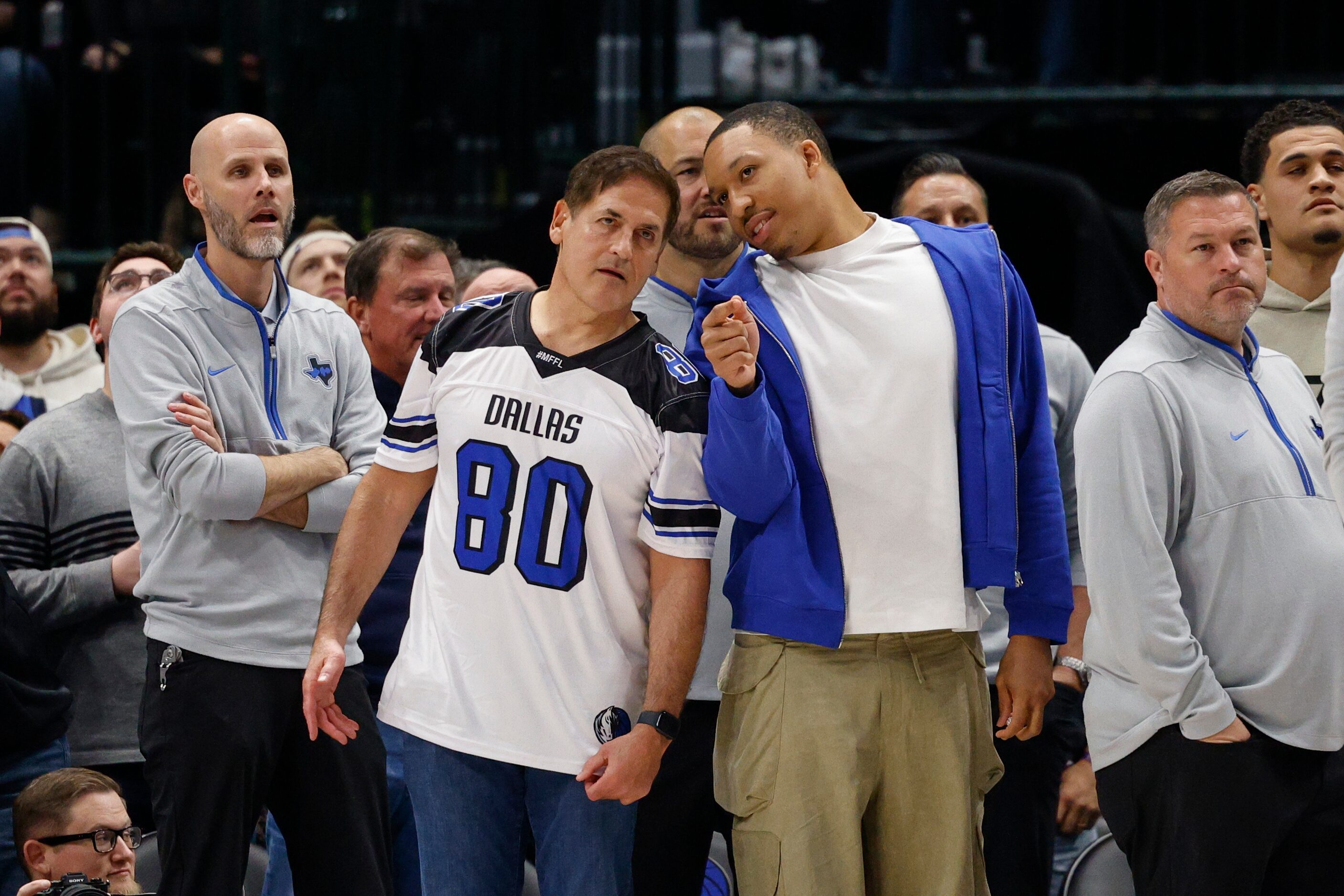 Dallas Mavericks owner Mark Cuban (left) talks with forward Grant Williams during the second...