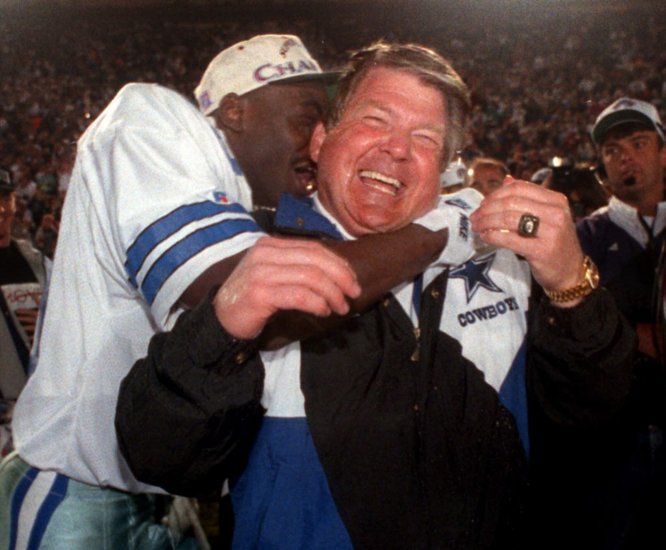 SEE IT: Emmitt Smith says the Dallas Cowboys could've won four-straight  Super Bowls if Jimmy Johnson never left – New York Daily News