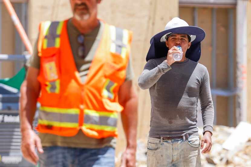 A Dallas law requiring water breaks for construction workers was among many local...