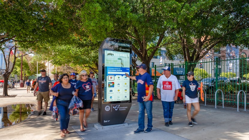 Dallas City Hall’s  latest ‘oops’ moment: Sidewalk digital kiosk plan lacks citizen input