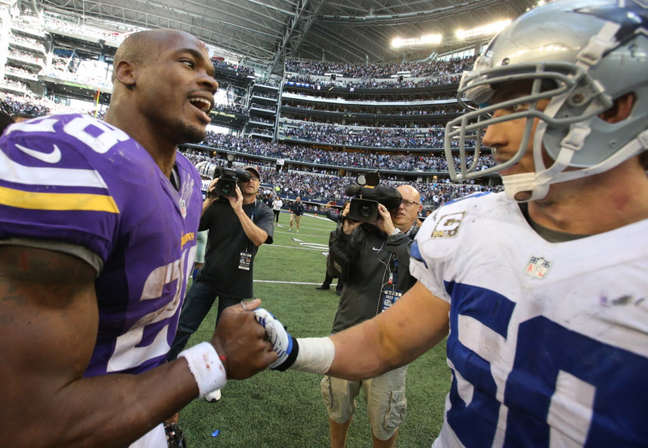 NFL to reinstate Adrian Peterson, opening door for speculation of a trade  to the Cowboys