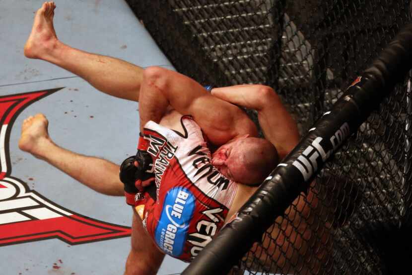 Las peleas de Ultimate Fighting Championship (UFC) son combates de artes marciales mixtas.