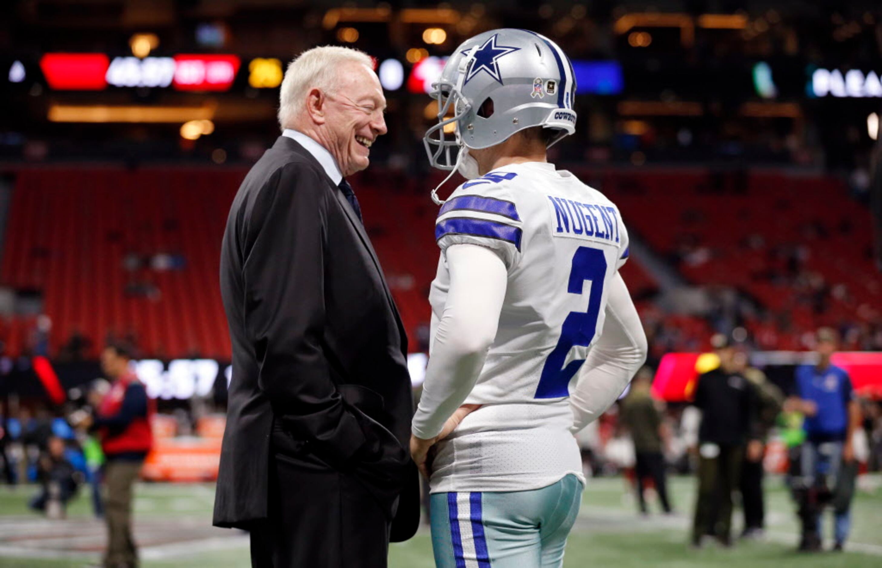 Cowboys Catch-Up (Nov. 22): Jerry Jones on TNF, Dallas' coaches; read  columns by Tim Cowlishaw, Bob Sturm