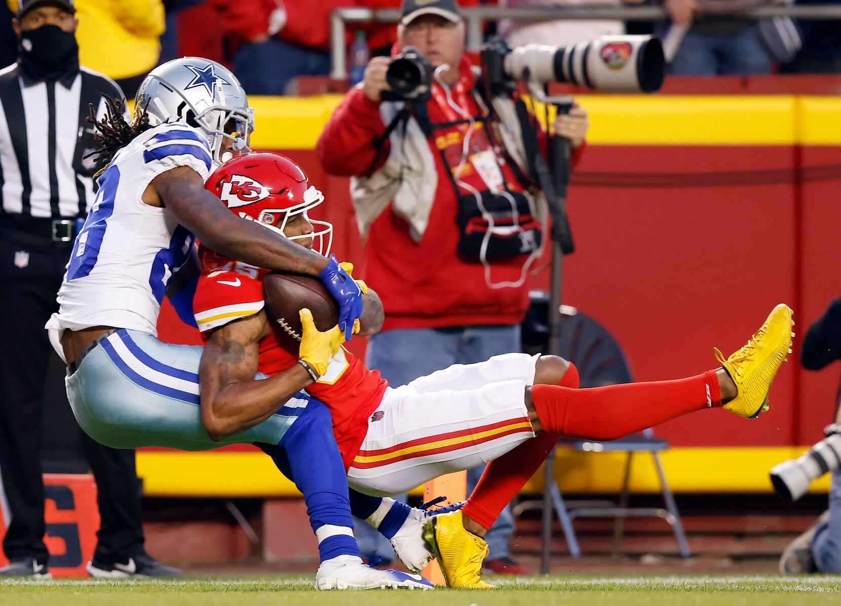 Final score: Kansas City Chiefs top Cowboys 19-9 in big Arrowhead