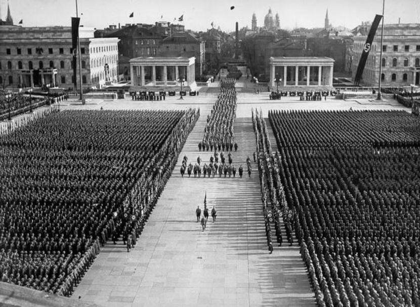 
A Nazi rally was held on the Königsplatz in Munich in 1936. The Hitler salute is now illegal.
