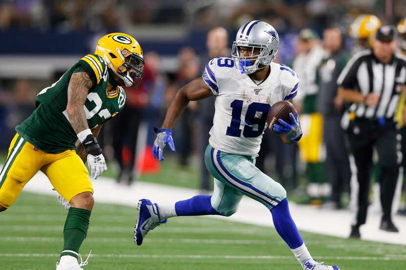 FILE - Cowboys wide receiver Amari Cooper (19) beats Packers cornerback Jaire Alexander (23)...