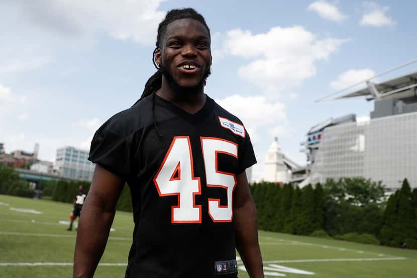 Cincinnati Bengals linebacker Malik Jefferson participates in the NFL football team's rookie...