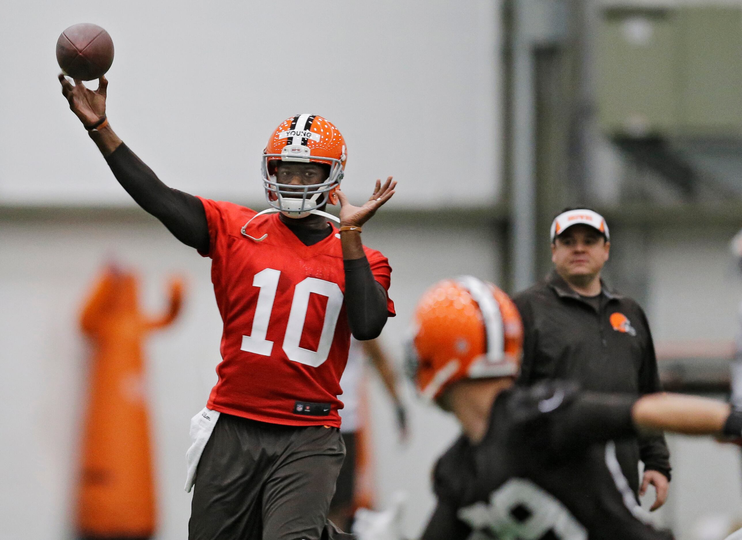 NFL: Cleveland Browns Cut Vince Young After Drafting Johnny Manziel