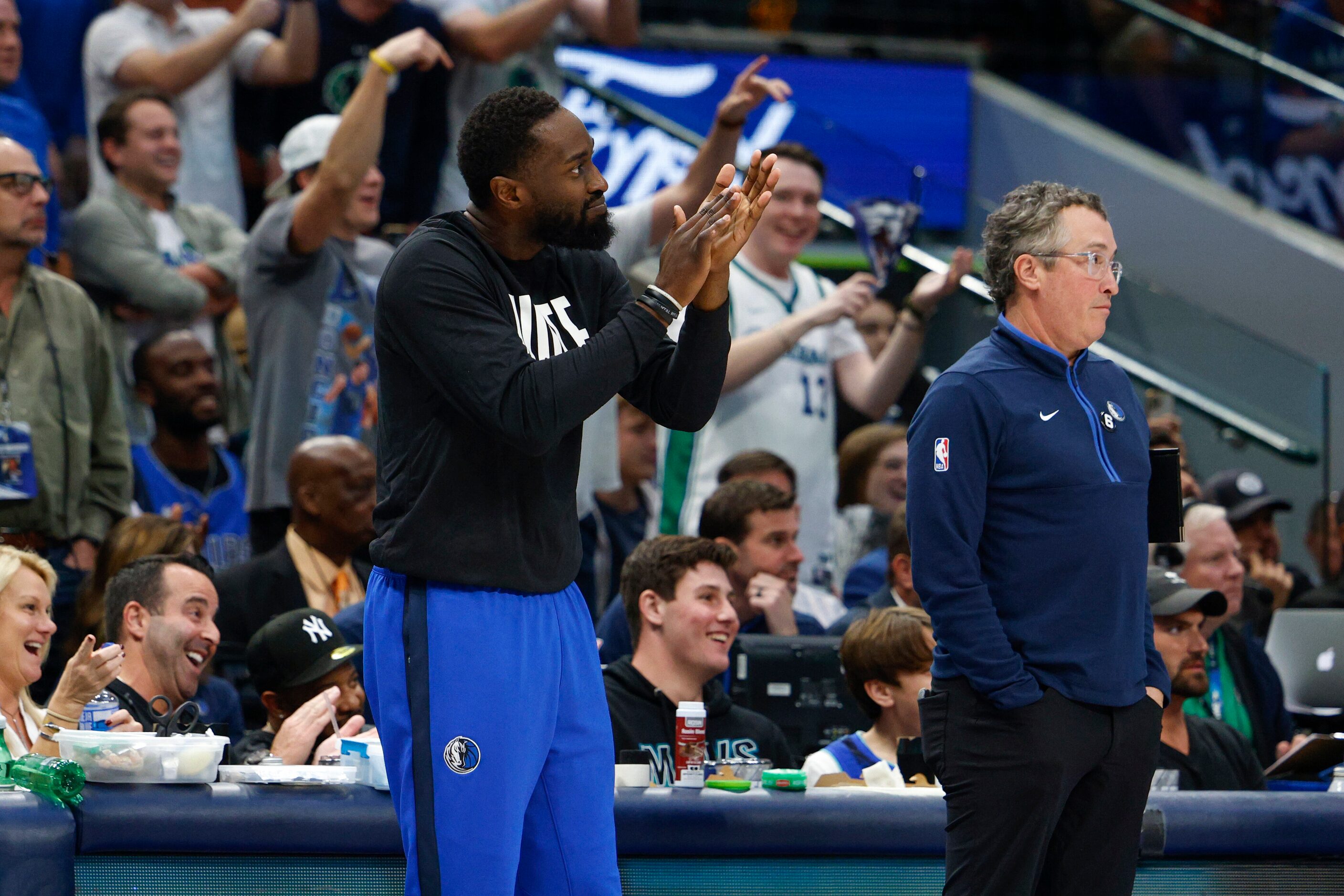 Dallas Mavericks guard Theo Pinson (1) claps after Brooklyn Nets forward Kevin Durant (7)...