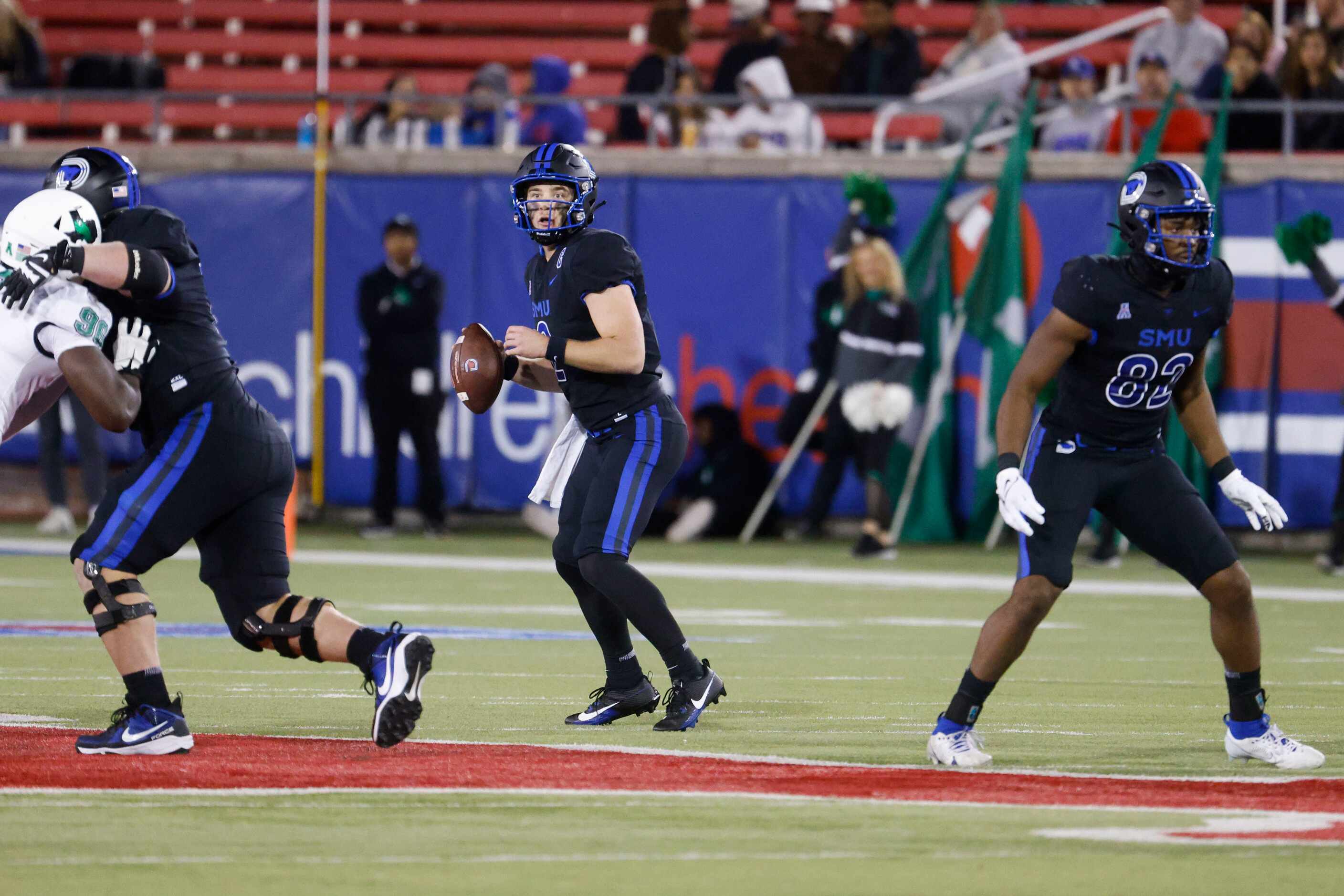 Southern Methodist Mustangs quarterback Preston Stone looks to throw the ball during the...