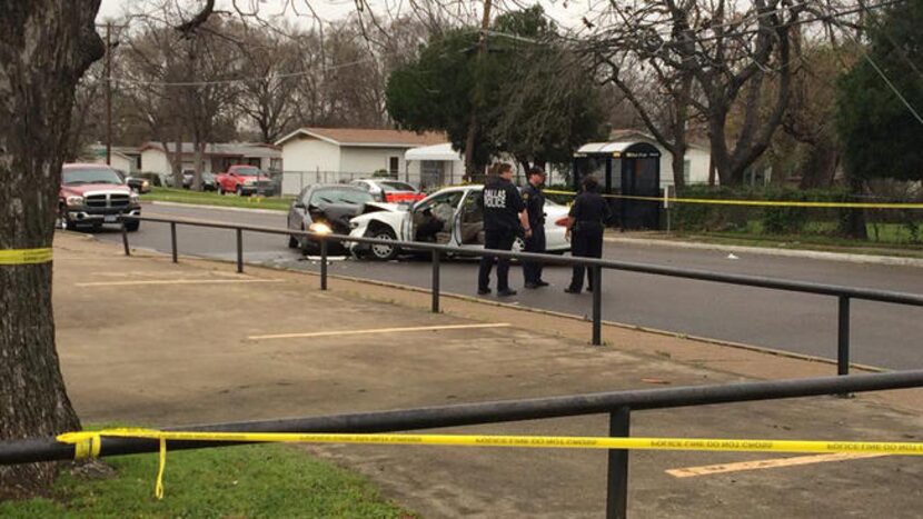  The scene of this morning's ishooting/accident, courtesy KXAS-Channel 5