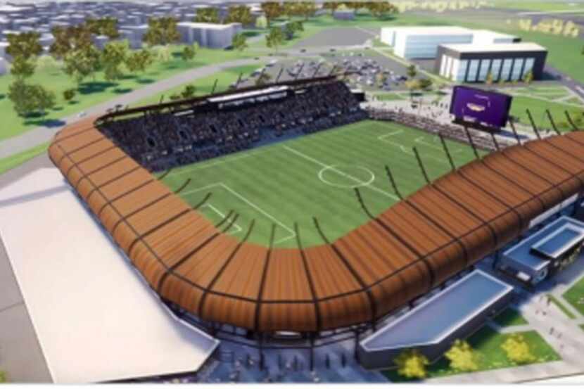 El concejal Cary Moon promueve en Fort Worth un estadio de futbol para 8,000 espectadores.