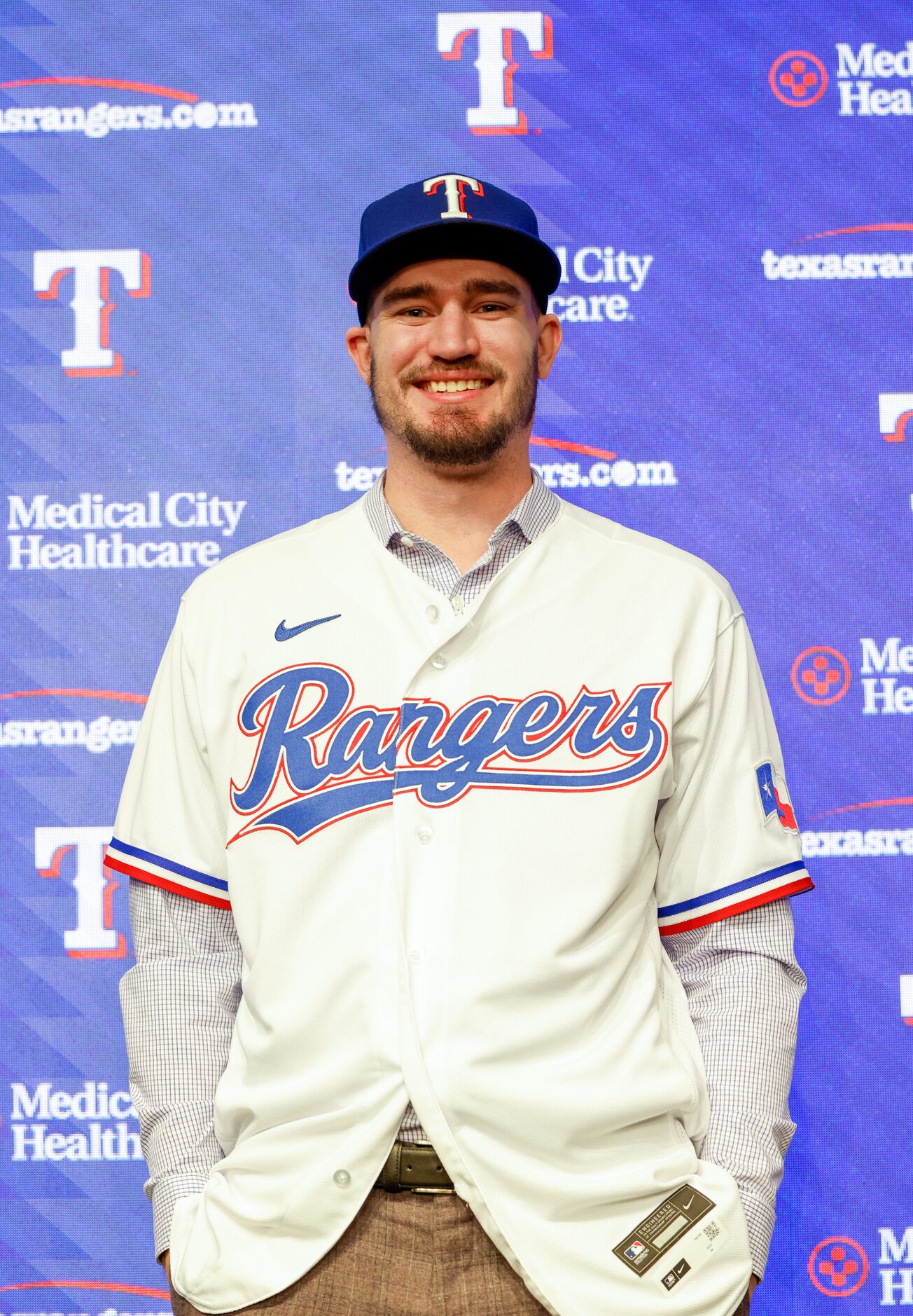 The Texas Rangers introduced new pitcher Andrew Heaney at Globe Life Field on Thursday, Dec....