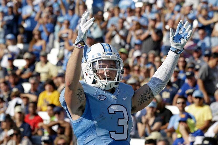 North Carolina's Ryan Switzer (3) celebrates his touchdown against Pittsburgh during the...