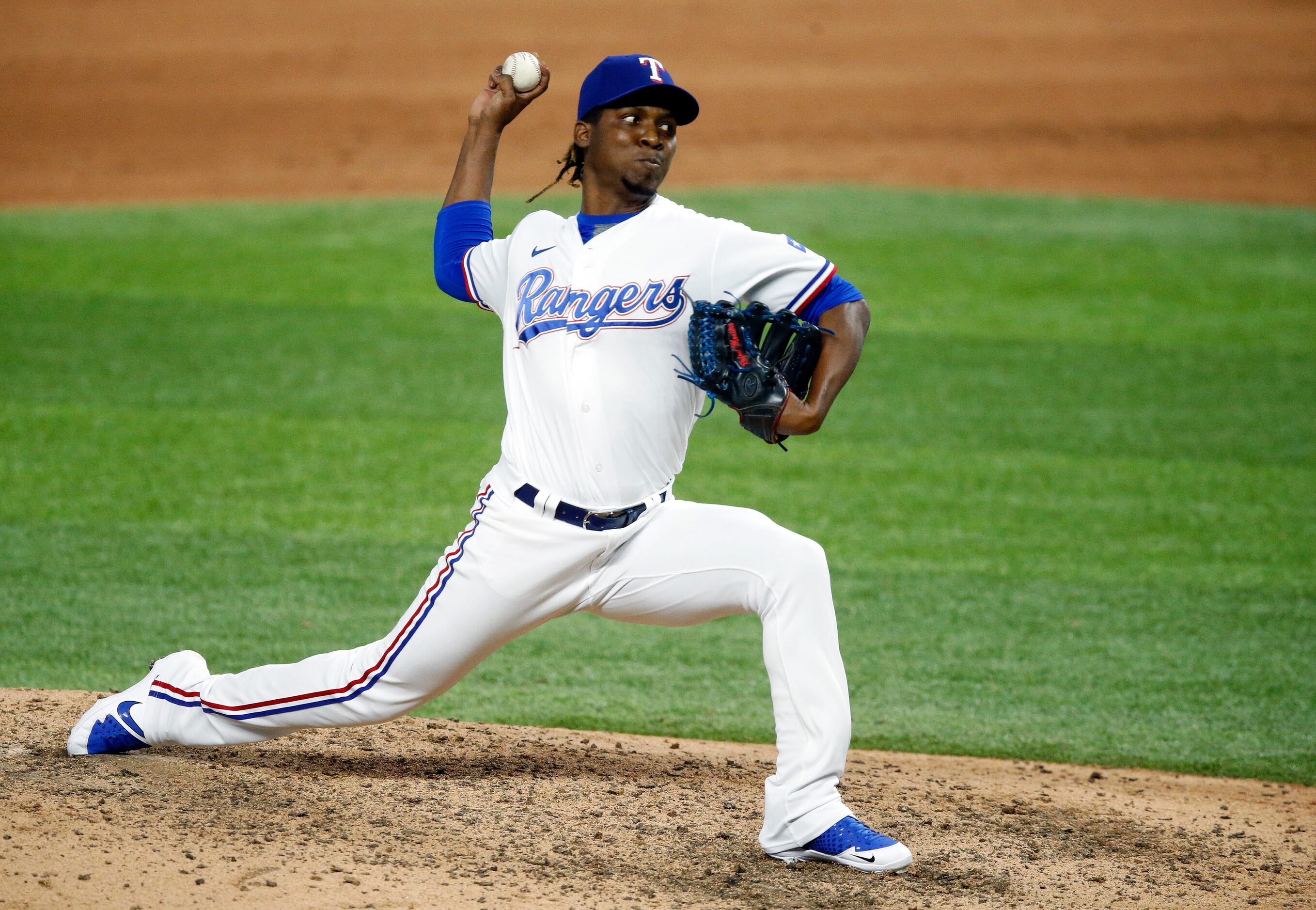 Texas Rangers relief pitcher Rafael Montero (48) throws against the Oakland Athletics in the...