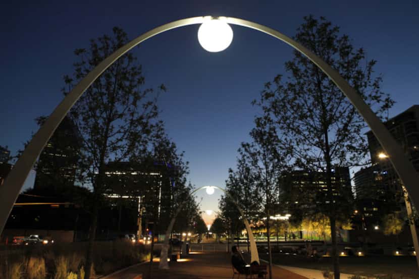 Klyde Warren Park spanning Woodall Rodgers Freeway in downtown Dallas.