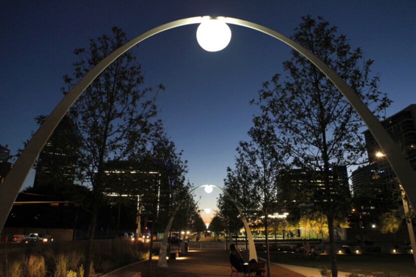 Klyde Warren Park spanning Woodall Rodgers Freeway in downtown Dallas.