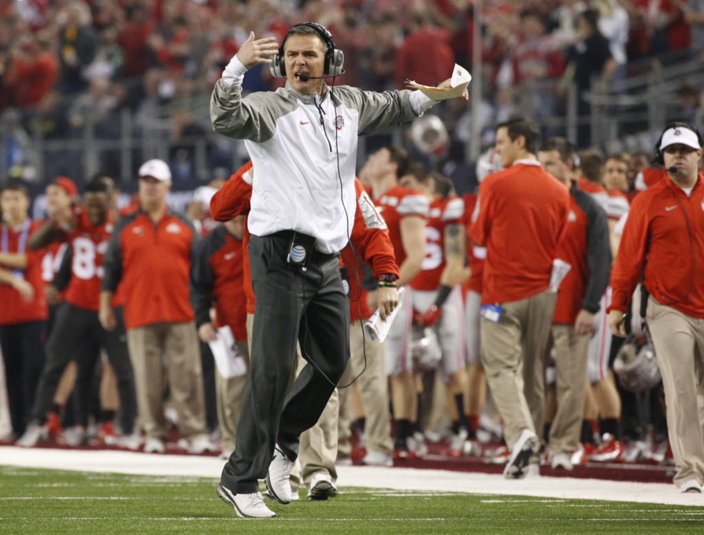 Ohio State head coach Urban Meyer reacts to a play  during the first half of the College...