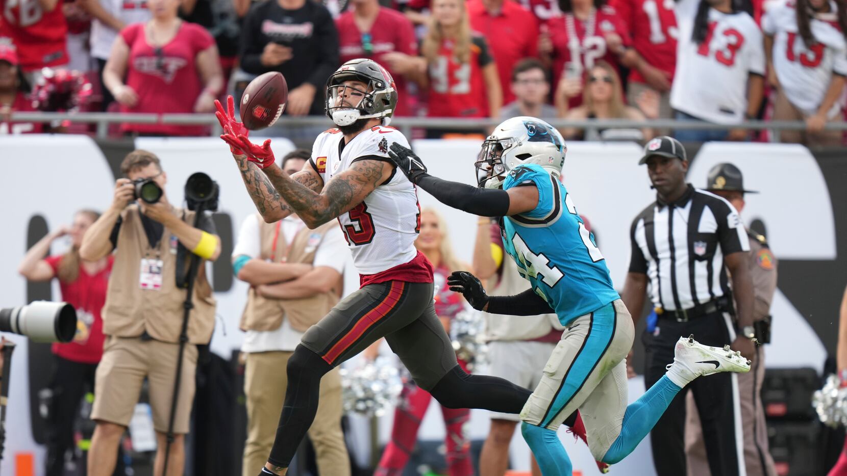 Panthers vs Buccaneers channel, radio station and what time