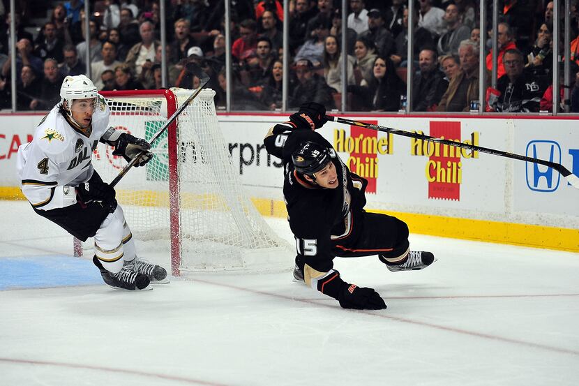 April 3, 2013; Anaheim, CA, USA; Anaheim Ducks center Ryan Getzlaf (15) falls in front of...