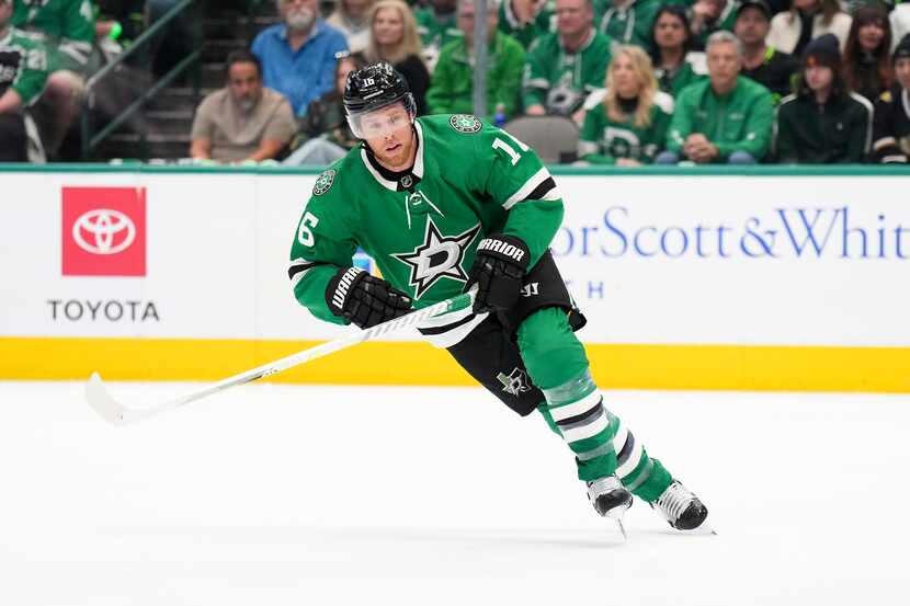 Dallas Stars center Joe Pavelski in action during the first period in Game 1 of a...