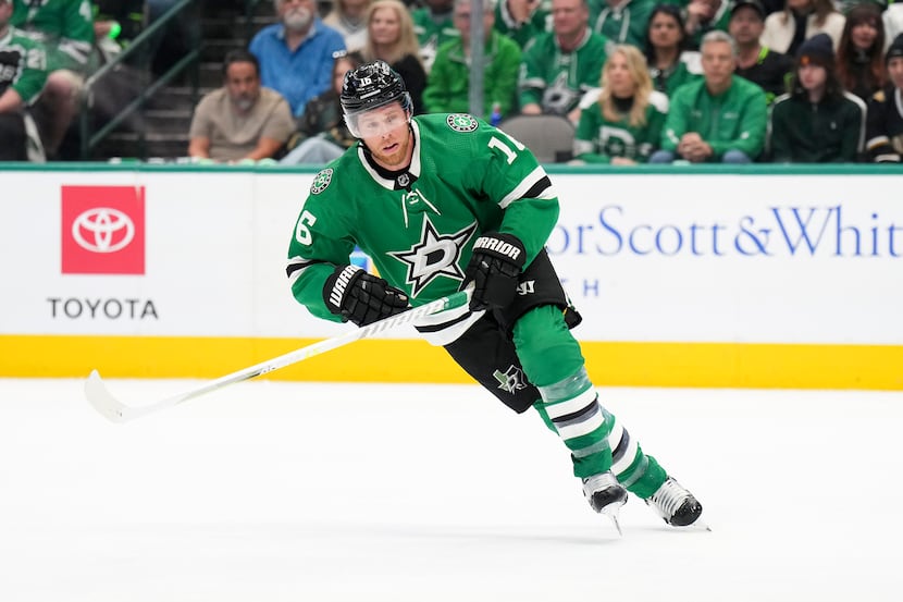 Dallas Stars center Joe Pavelski in action during the first period in Game 1 of a...