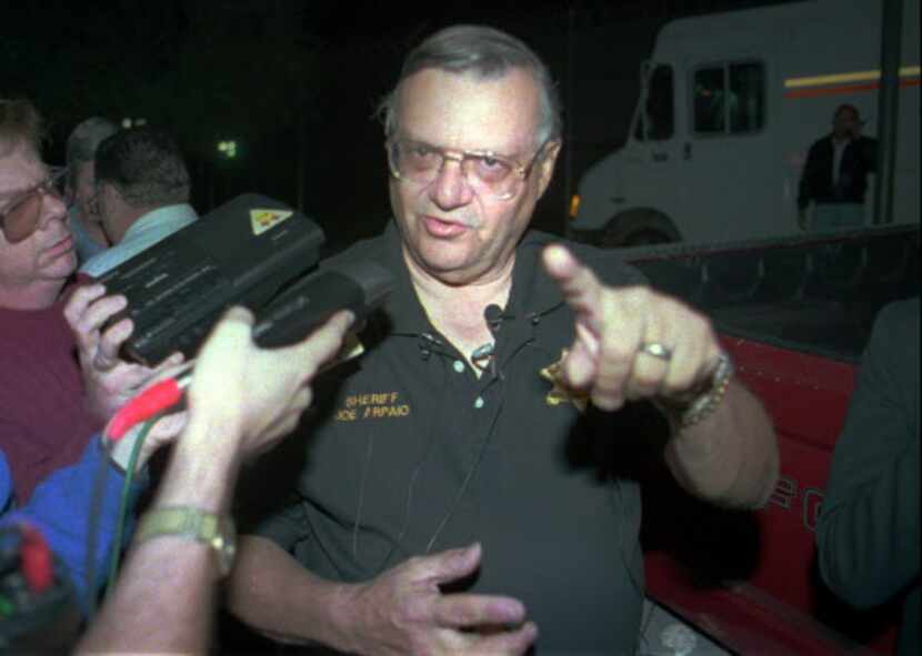 El sheriff Joe Arpaio, que trataba a los migrantes como criminales, fue uno de los que...