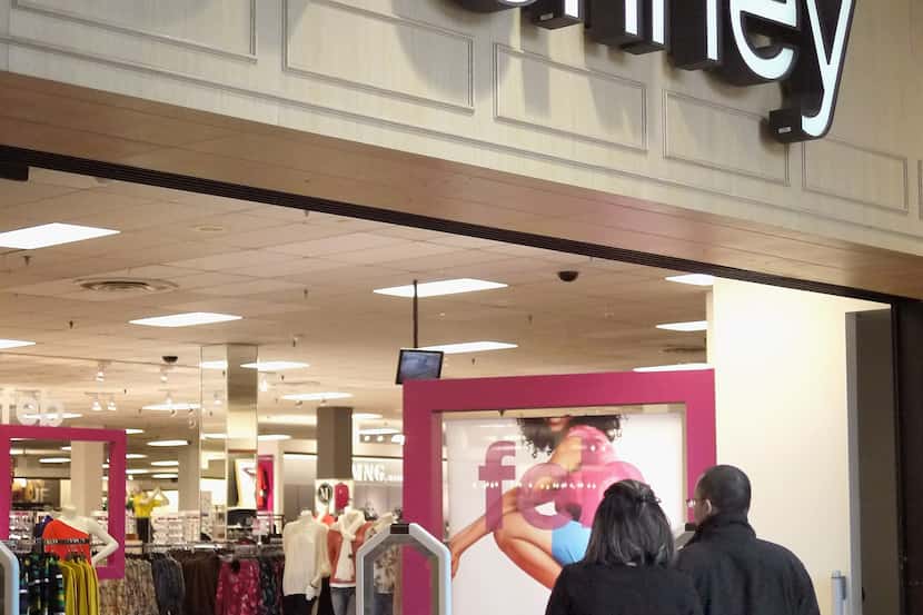  A JCPenney store at the North Riverside Park Mall in North Riverside, Ill. (File photo/DMN)