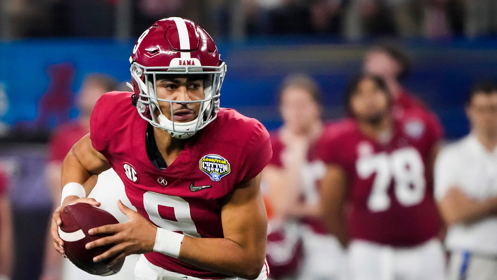 Alabama, Notre Dame lead the first College Football Playoff rankings of the  2020 season