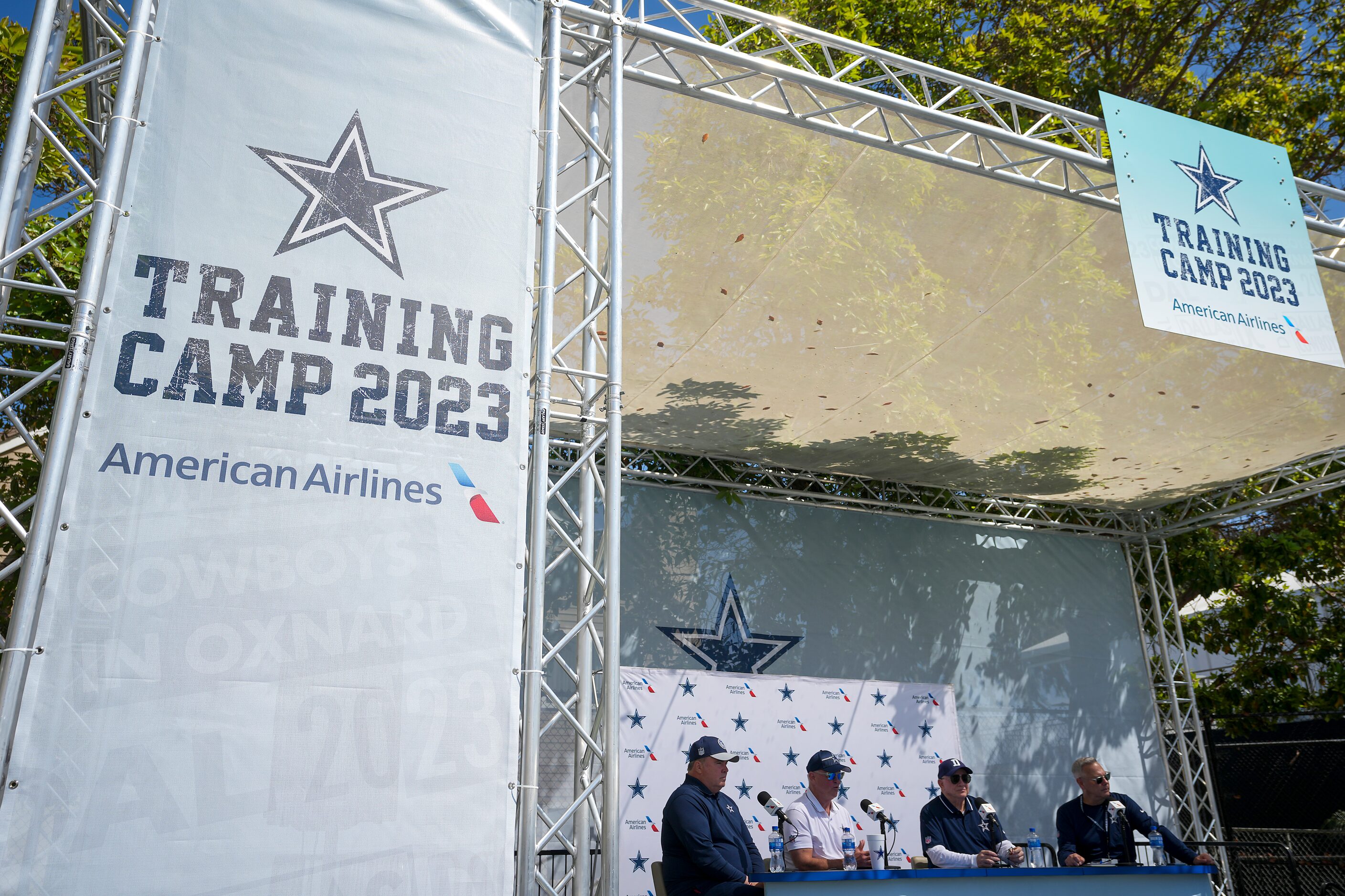 From left, Dallas Cowboys head coach Mike McCarthy, executive vice president Stephen Jones,...